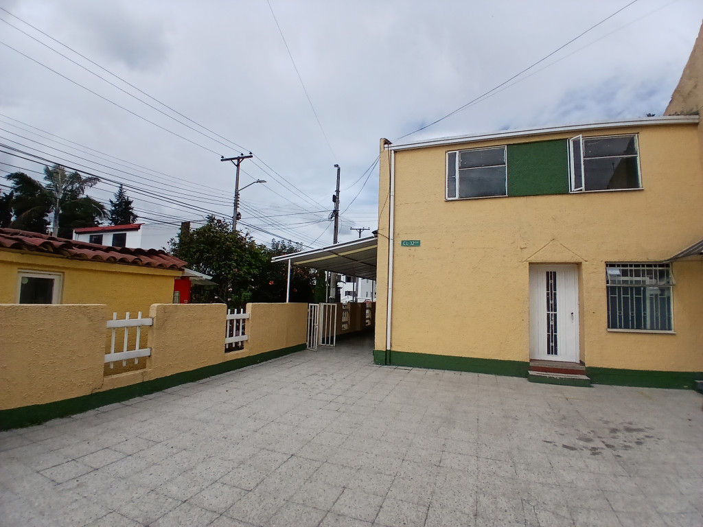Casa en venta en Villa Mayor, Bogotá · foto 10 de 18