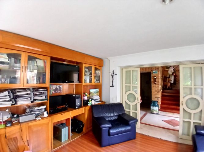 Casa de 4 alcobas en venta en Sotileza, Bogotá, 426 m² · foto 8 de 24