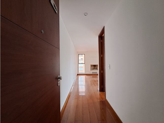 Apartamento en venta en El Plan, Bogotá · foto 3 de 24