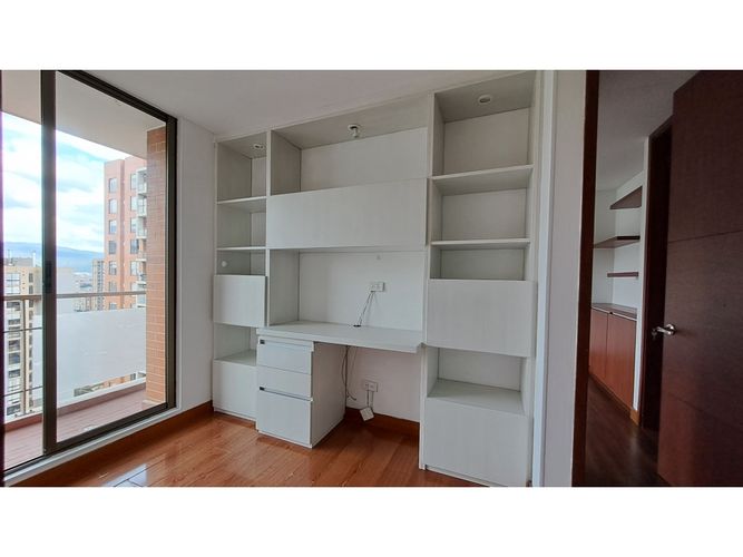Apartamento en venta en El Plan, Bogotá · foto 21 de 24