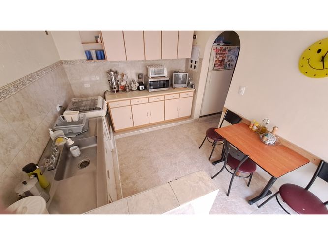 Casa de 4 alcobas en venta en El Batán, Bogotá, 227 m² · foto 14 de 24