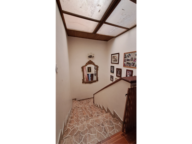 Casa de 4 alcobas en venta en El Batán, Bogotá, 227 m² · foto 20 de 24