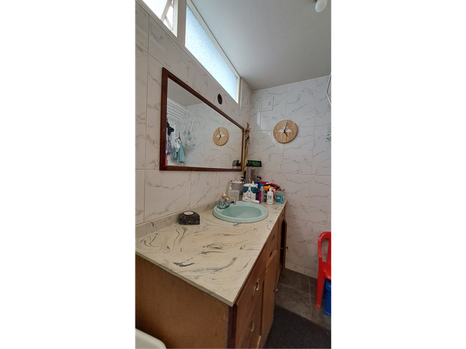 Casa de 4 alcobas en venta en El Batán, Bogotá, 227 m² · foto 23 de 24