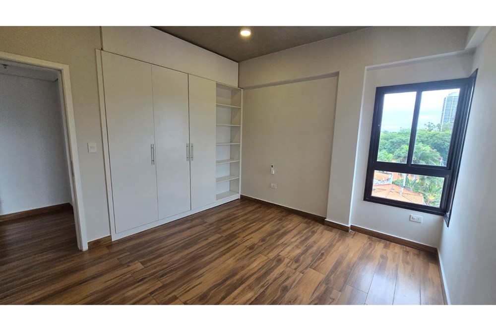 Departamento-Alquiler-Francisco Lionel Bareiro, Ycuá Satí, Asunción — foto 2