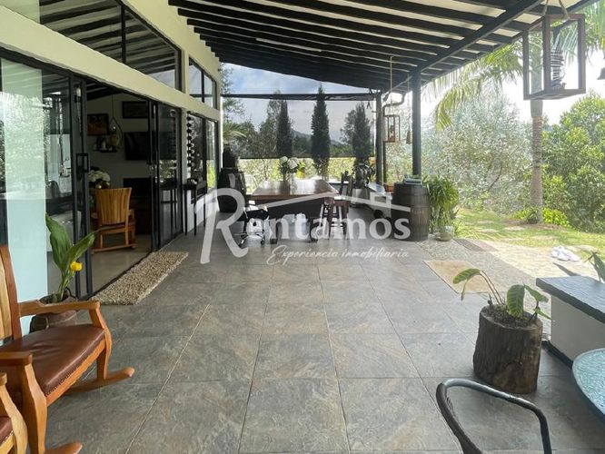 Casa de 3 alcobas en venta en Nazareth, El Retiro, 210 m² · foto 16 de 24