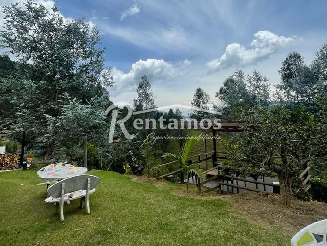 Casa de 3 alcobas en venta en Nazareth, El Retiro, 210 m² · foto 21 de 24