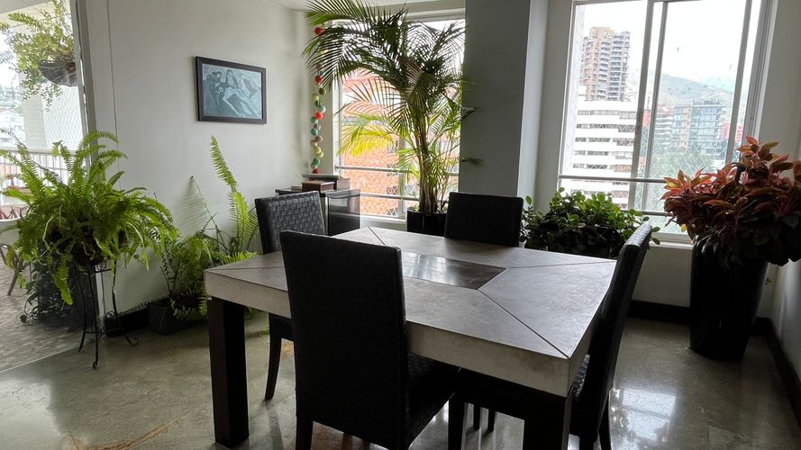 Apartamento de 3 alcobas en venta en Bellavista, Cali, 275 m² · foto 8 de 20