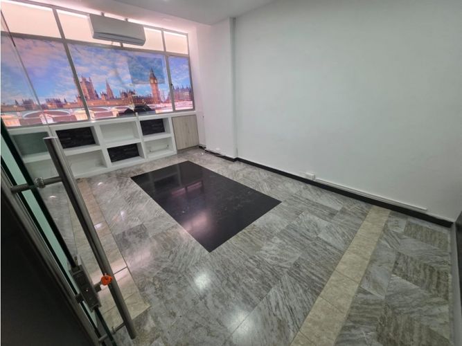 Oficina en arriendo en El Poblado, Medellín, 60 m² · foto 4 de 11