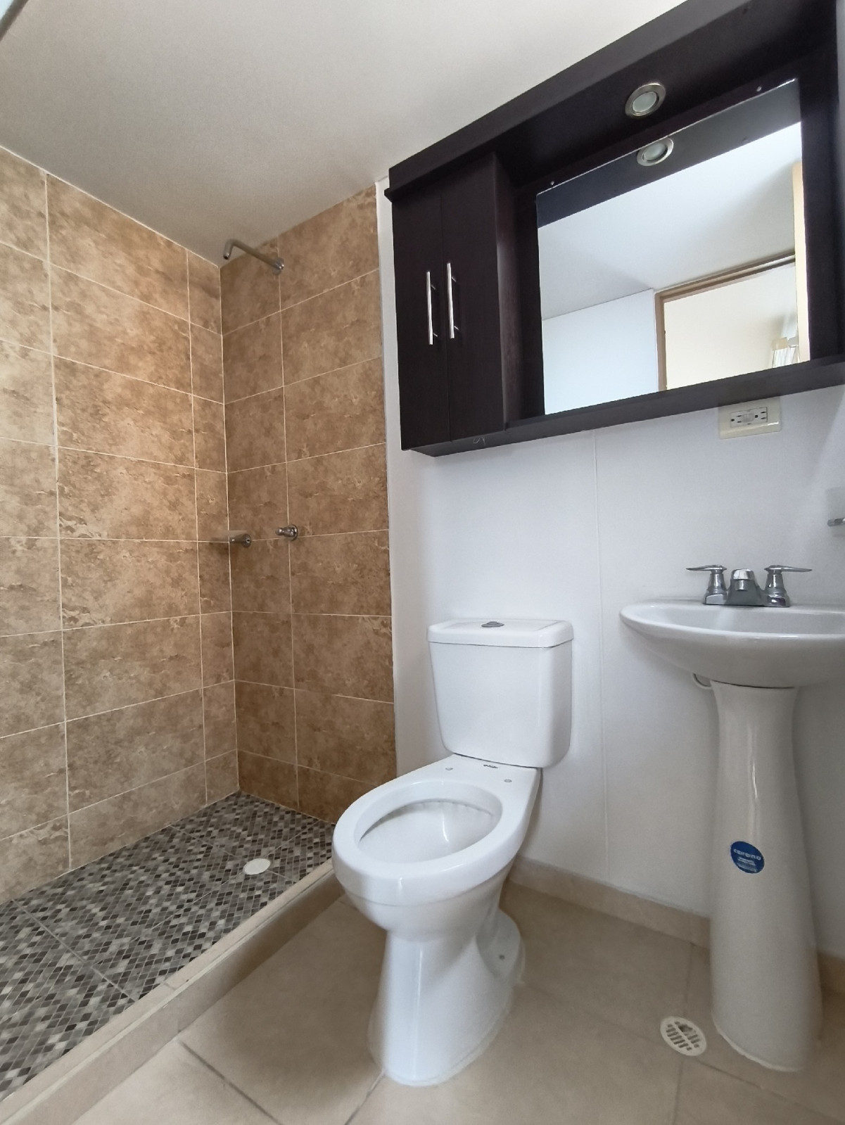 Apartamento en venta en Prados Del Este, Cúcuta · foto 4 de 12