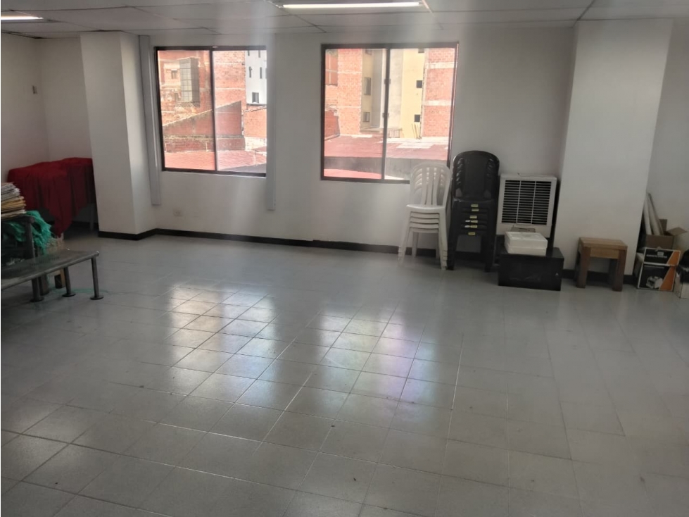 Oficina en Arriendo en Laureles, Medellín