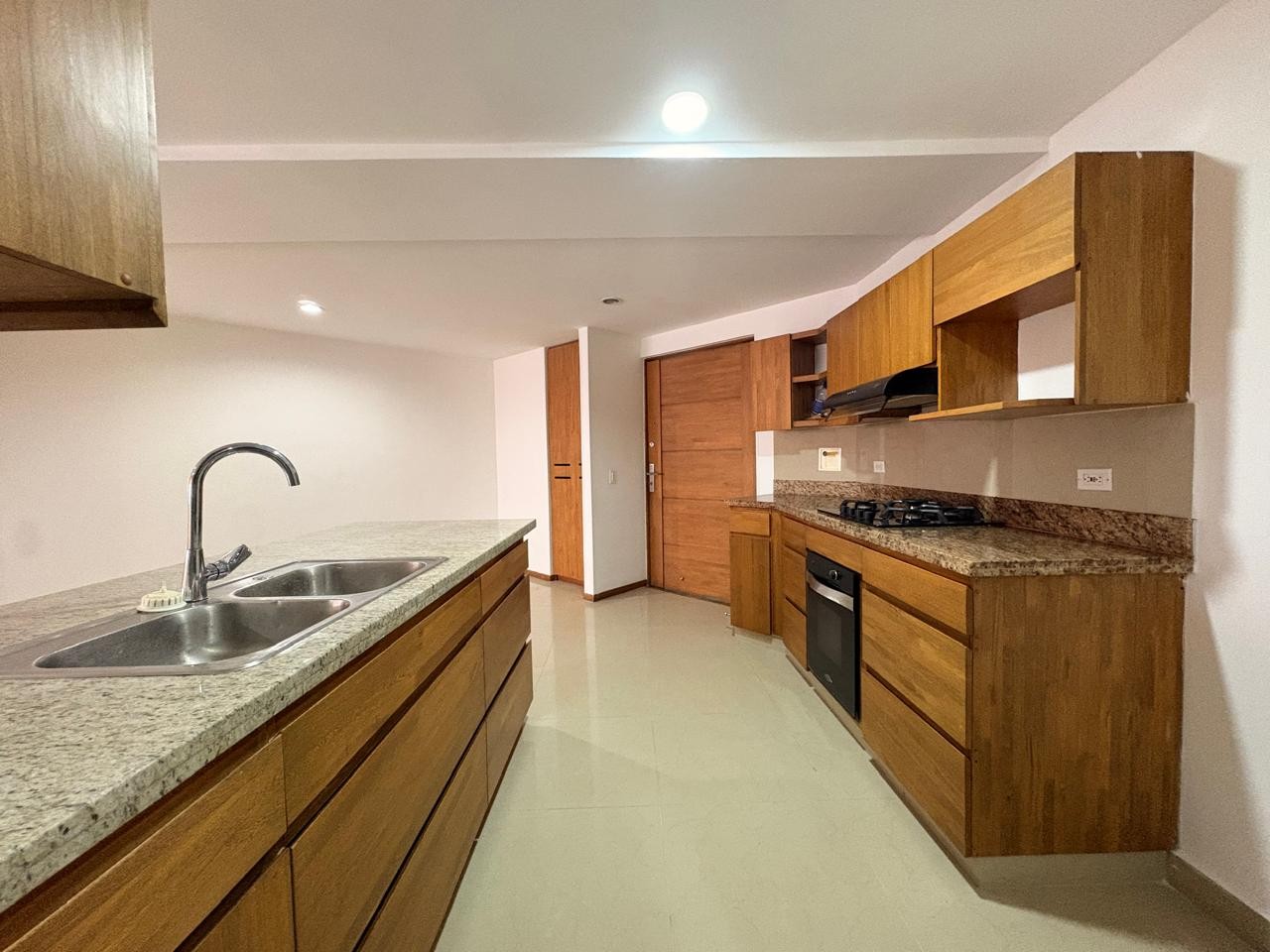 Apartamento en venta en Vegas De La Doctora, Sabaneta · foto 8 de 18