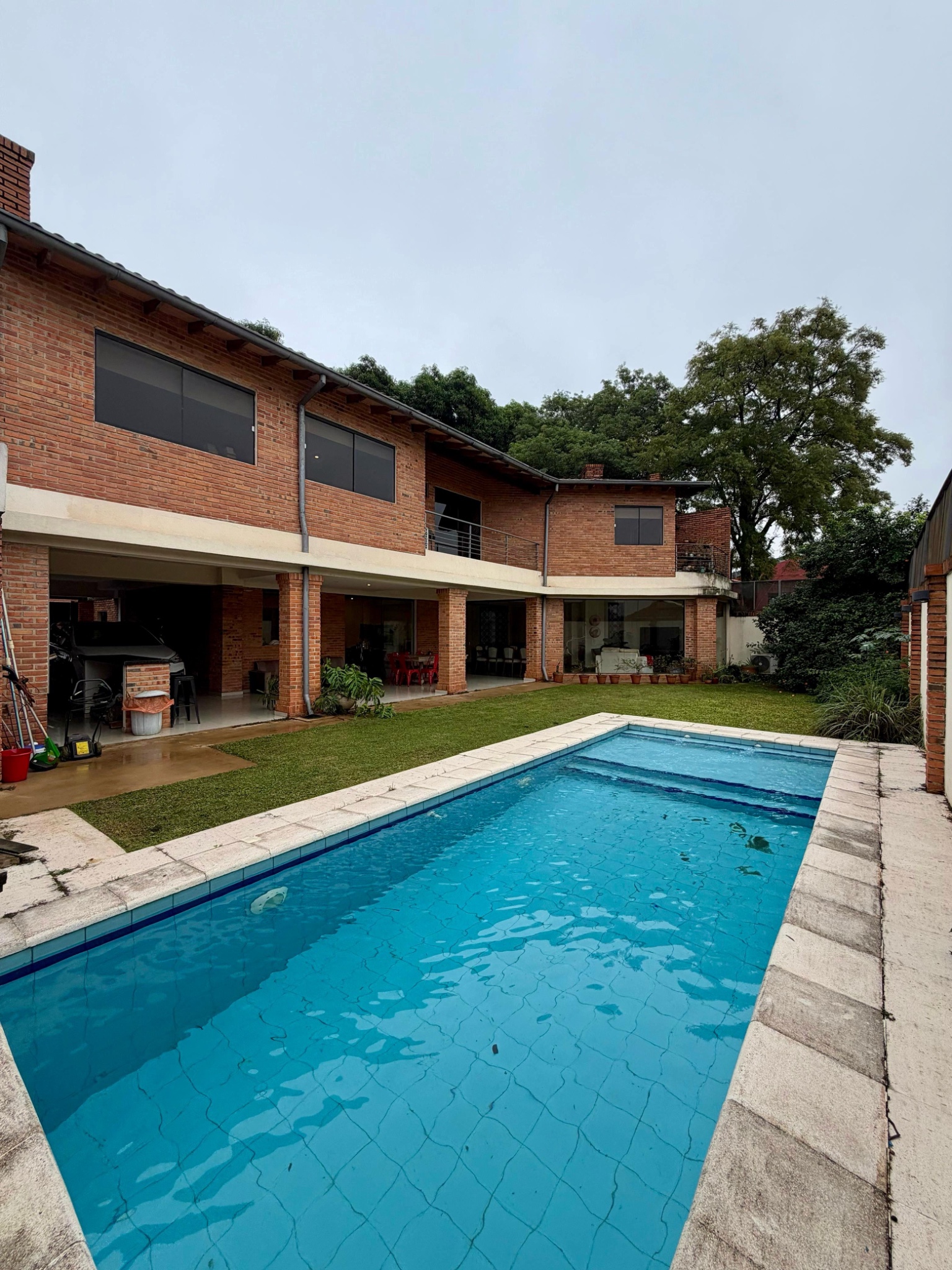 Exclusiva Residencia de Lujo en Villa Aurelia, Asunción: Un Oasis de Elegancia y Confort. — foto 2