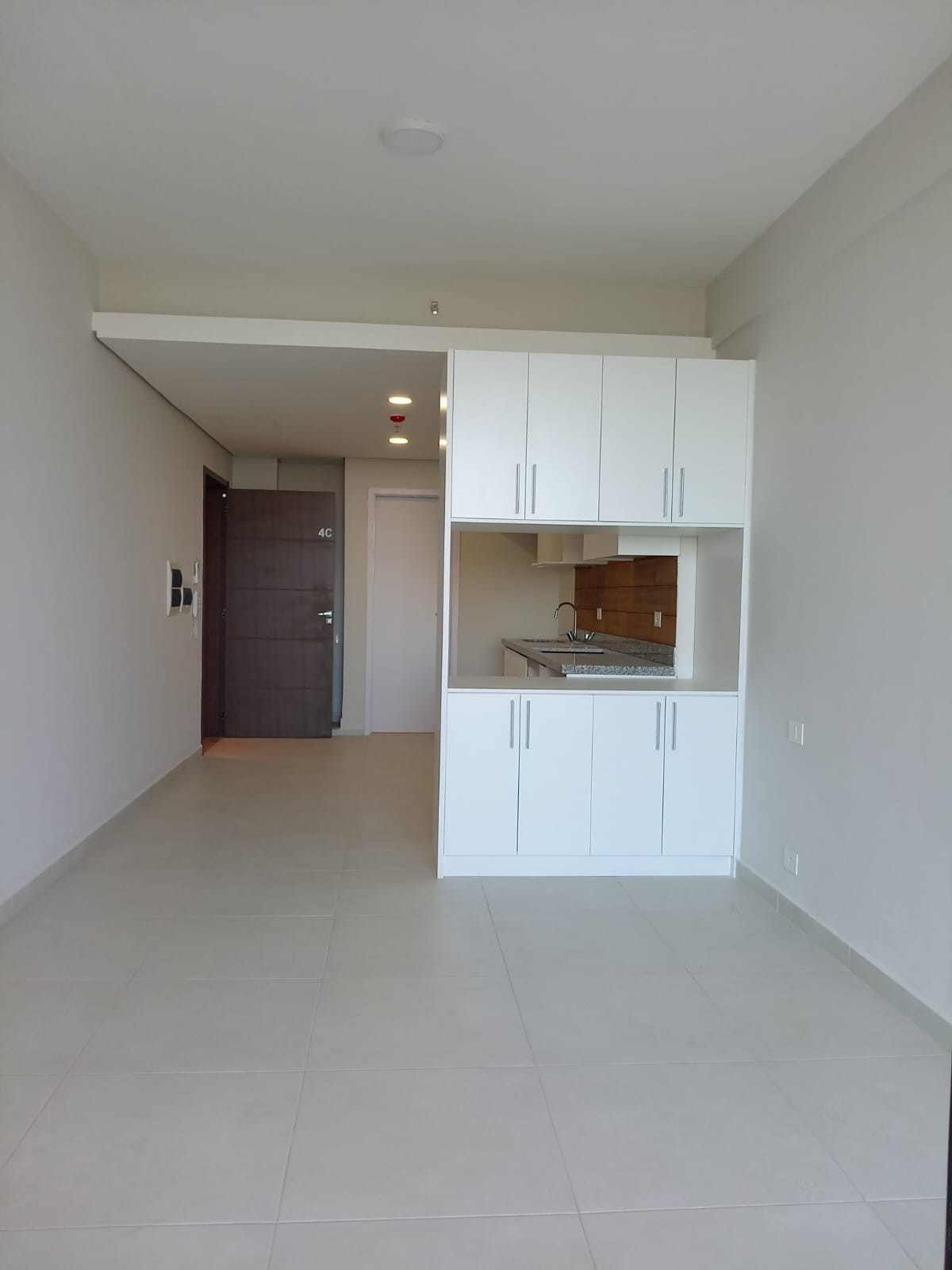 ALQUILO DEPARTAMENTO A ESTRENAR EN BOULEVAR PLAZA PINEDO - FERNANDO DE LA MORA