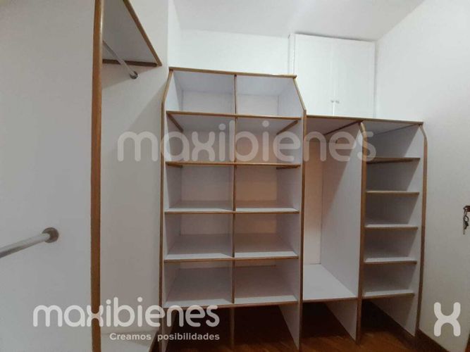 Apartamento de 3 alcobas en arriendo en El Diamante No. 2, Medellín, 180 m² · foto 17 de 24