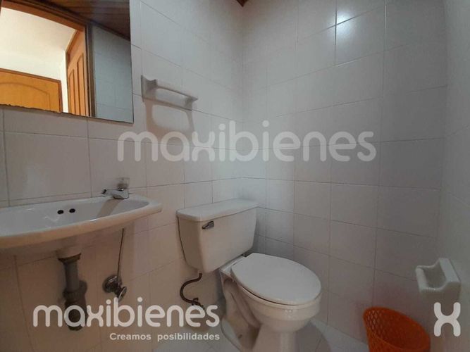 Apartamento de 3 alcobas en arriendo en El Diamante No. 2, Medellín, 180 m² · foto 20 de 24