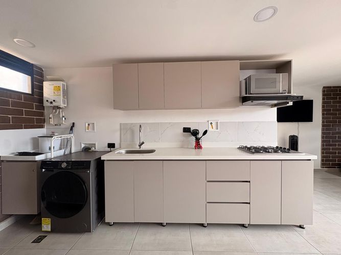Apartamento de 1 alcoba en arriendo en Entreamigos, Sabaneta, 52 m² · foto 5 de 11