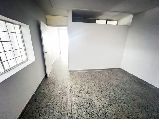 Casa de 3 alcobas en arriendo en Cabecera Del Llano, Bucaramanga, 262 m² · foto 10 de 14