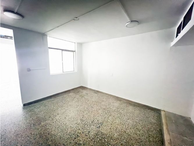 Casa de 3 alcobas en arriendo en Cabecera Del Llano, Bucaramanga, 262 m² · foto 11 de 14
