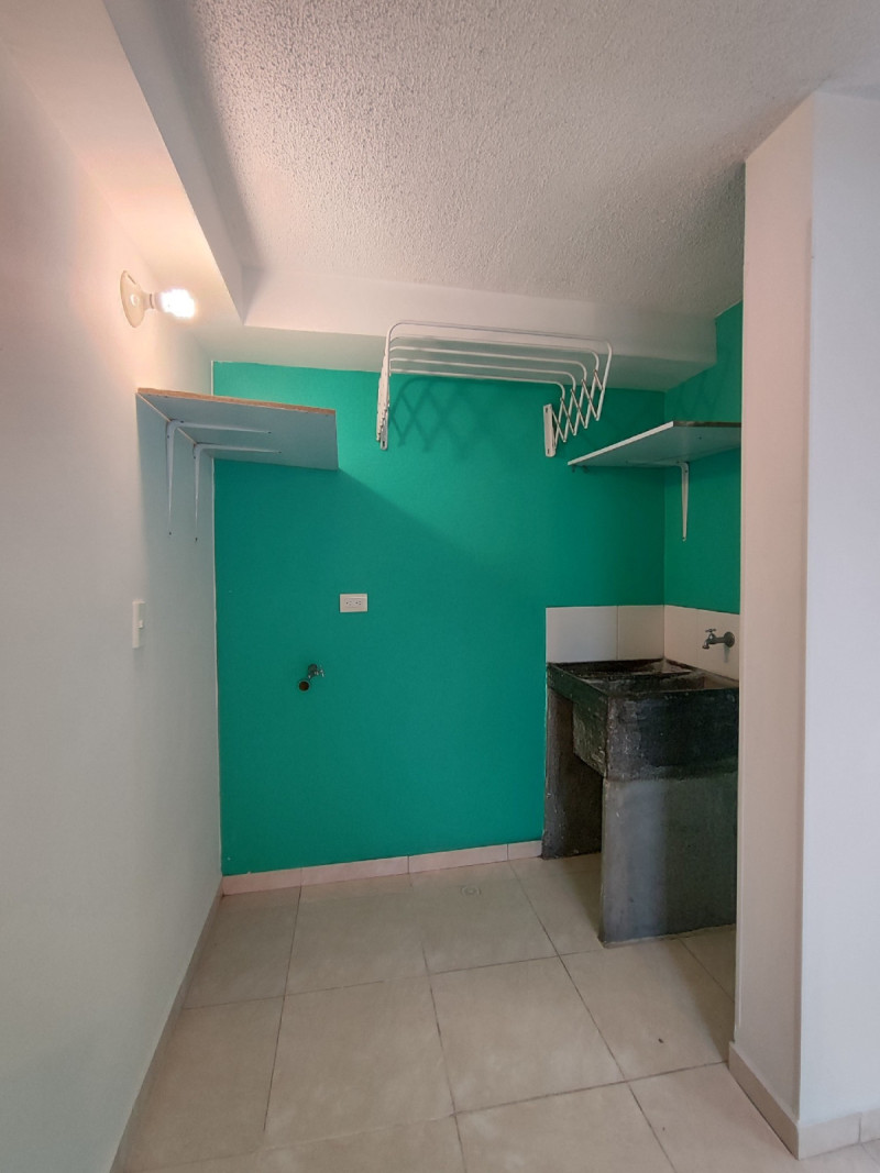 Apartamento en venta en Prados Del Este, Cúcuta · foto 9 de 12