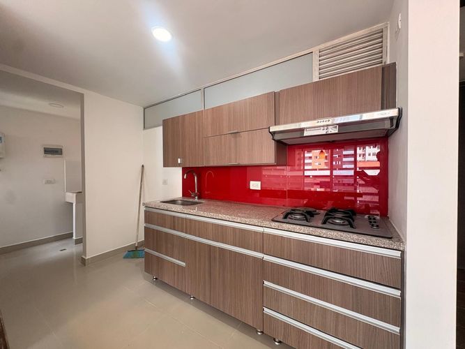 Apartamento de 3 alcobas en venta en Vegas De La Doctora, Sabaneta, 72 m² · foto 4 de 19