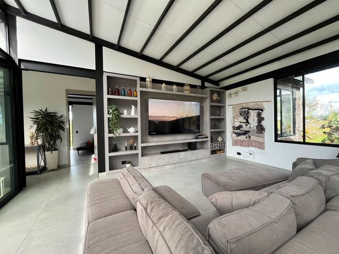 Casa de 3 alcobas en venta en Escobero, Envigado, 340 m² · foto 5 de 20