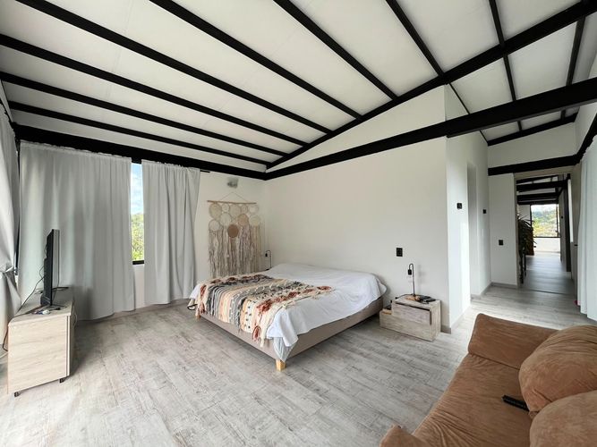 Casa de 3 alcobas en venta en Escobero, Envigado, 340 m² · foto 14 de 20