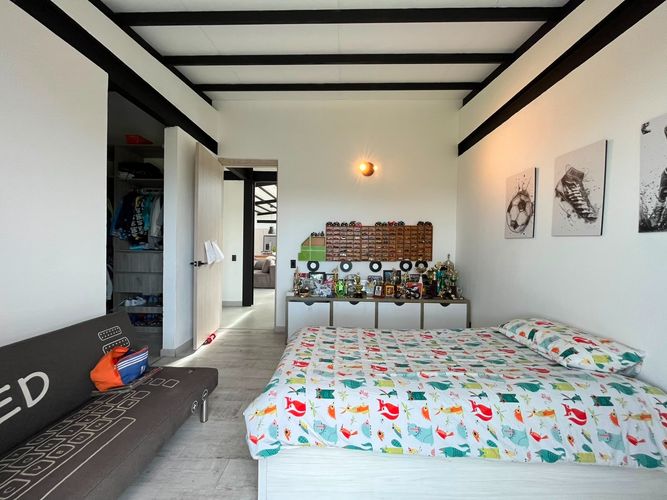 Casa de 3 alcobas en venta en Escobero, Envigado, 340 m² · foto 10 de 20
