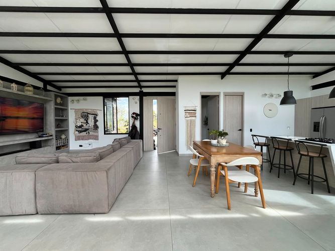 Casa de 3 alcobas en venta en Escobero, Envigado, 340 m² · foto 7 de 20