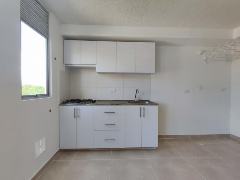 Apartamento en venta en Prados Del Este, Cúcuta · foto 3 de 11