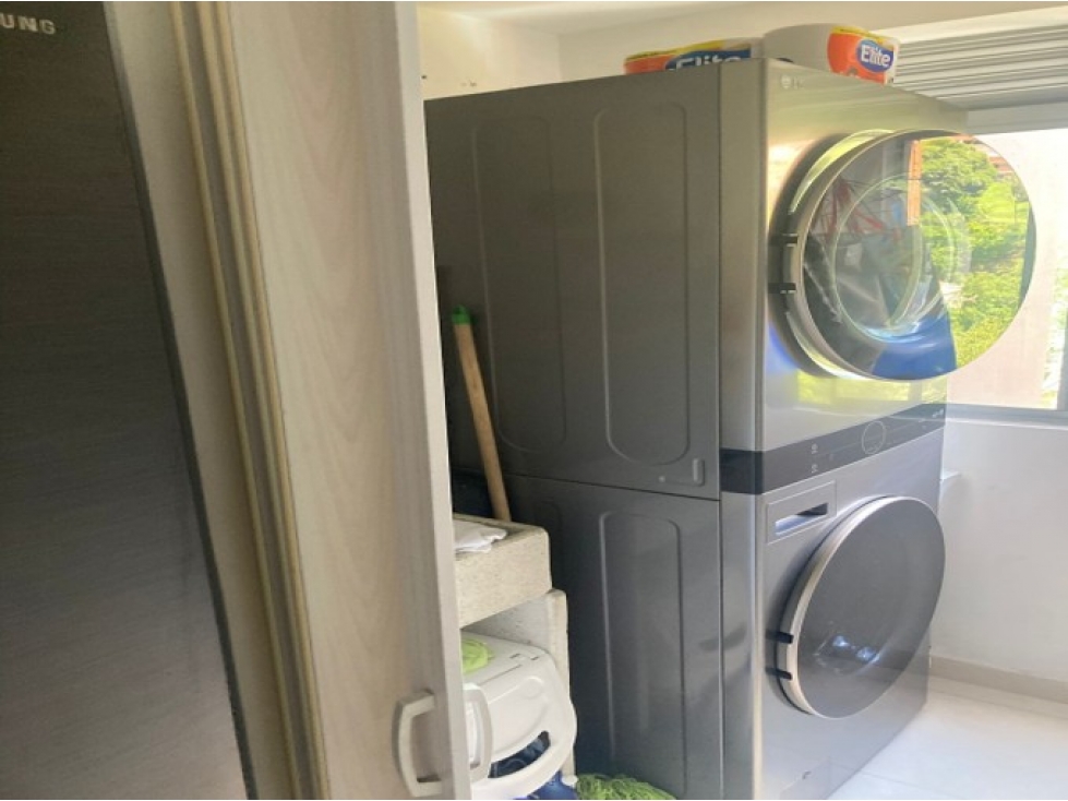 Apartamento en venta en El Trianon, Envigado · foto 8 de 13