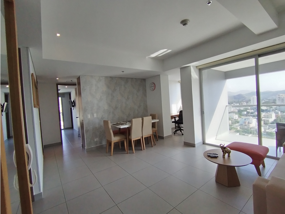 Apartamento en venta en Rodadero Reservado, Santa Marta · foto 2 de 24
