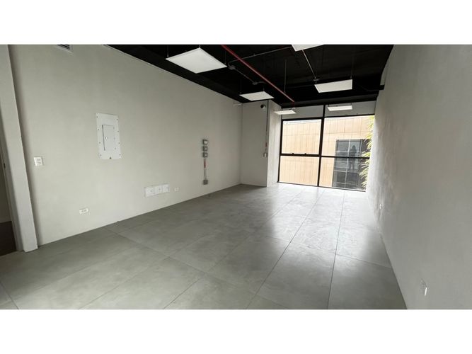 Oficina en arriendo en Las Palmas, Medellín, 36 m² · foto 3 de 9