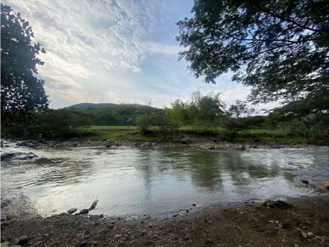Lote en venta en Porerito, Jamundí, 1664 m² · foto 5 de 18