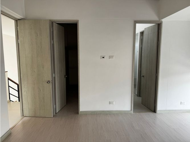 Casa de 4 alcobas en venta en Llano Grande, Rionegro, 157 m² · foto 6 de 14