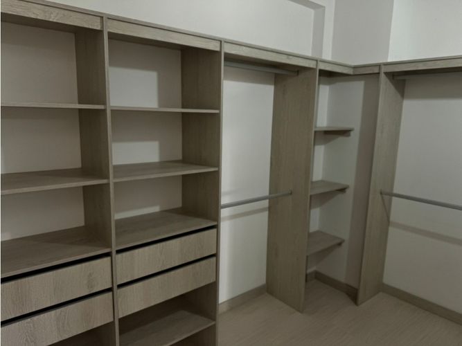 Casa de 4 alcobas en venta en Llano Grande, Rionegro, 157 m² · foto 7 de 14