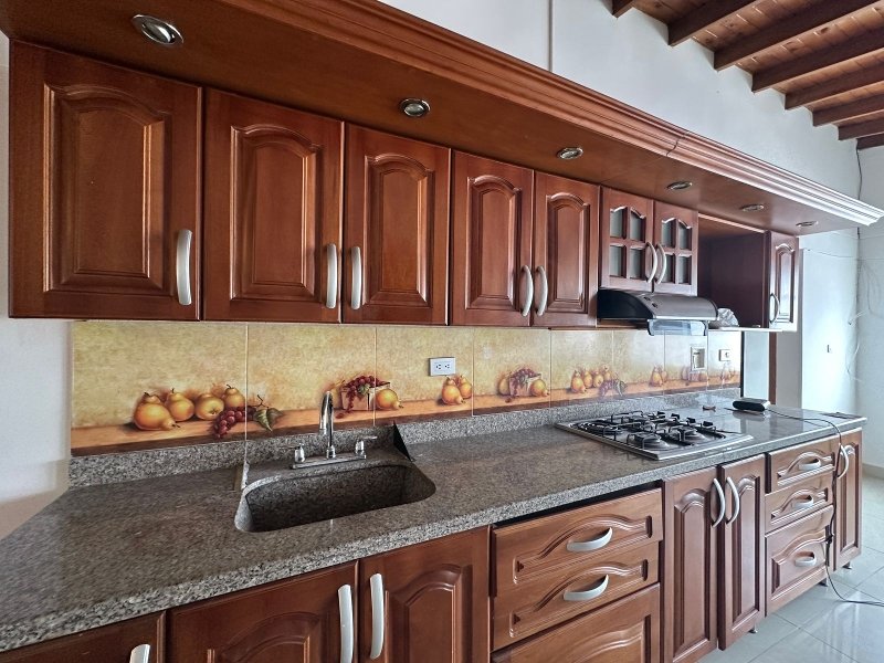 Apartamento en venta en Belén Rosales, Medellín 3