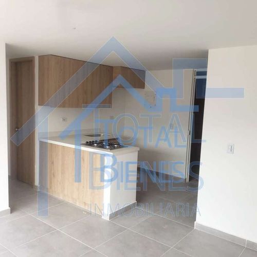 Apartamento en venta en Zona Rural, Itagüí · foto 13 de 24