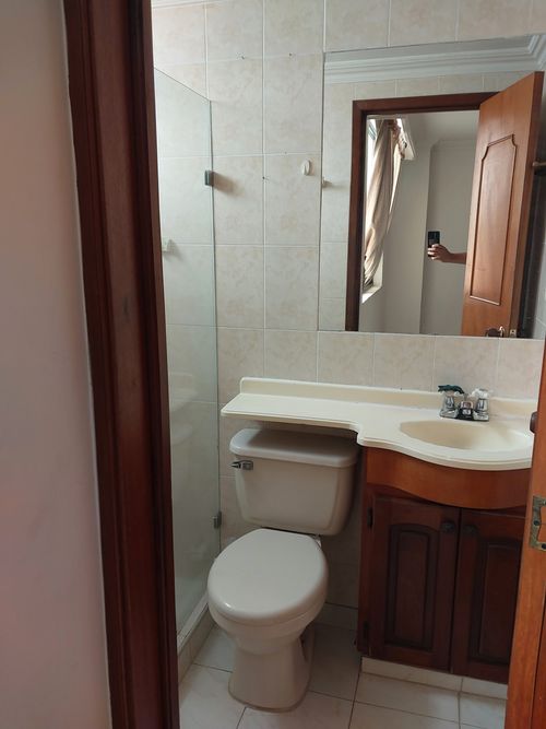 Apartamento de 3 alcobas en venta en Altamira, Palmira, 82 m² · foto 8 de 14
