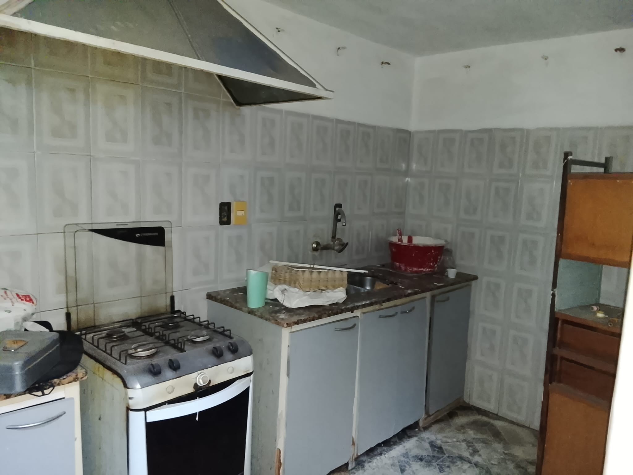AL FRENTE , AMPLIOS ESPACIOS ,PH DE ALTOS , 7 DORM, MESES DE CREDITO POR ARREGLOS · Foto 9