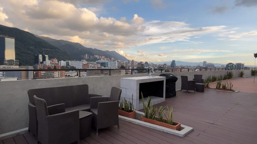 Apartaestudio en venta en Chicó Alto, Bogotá, 30 m² · foto 10 de 21