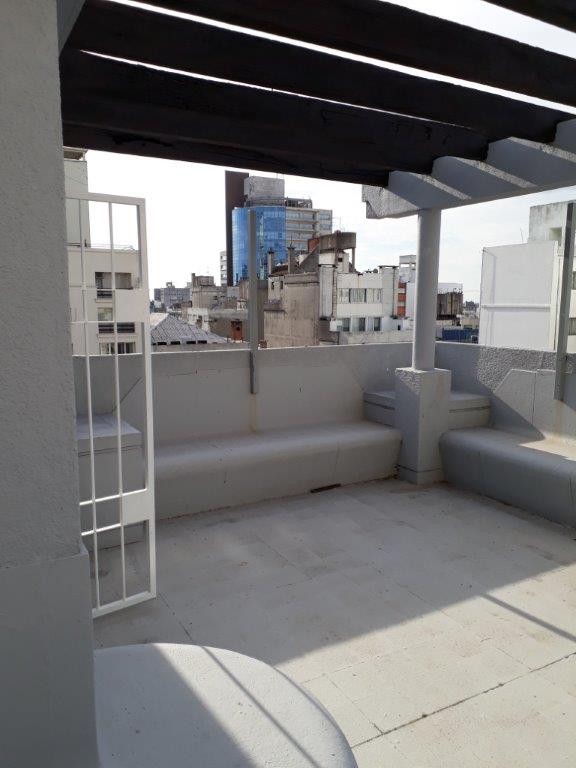 250 m2, SISTEMA DE CONEXIONES YA INSTALADOS PARA EMRESA, AMPLIOS AMBIENTES Y AISLACION DE SONIDOS EXTERIORES · Foto 11