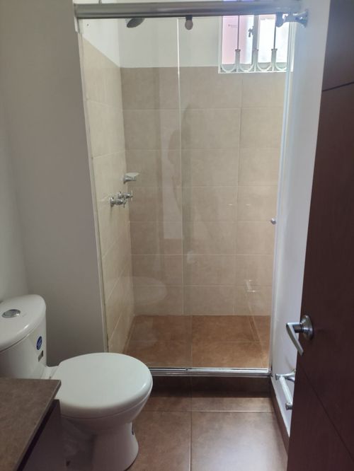 Apartamento de 3 alcobas en venta en Villa Hermosa, Bogotá, 67 m² · foto 9 de 21