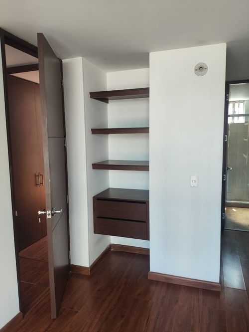 Apartamento de 3 alcobas en venta en Villa Hermosa, Bogotá, 67 m² · foto 14 de 21
