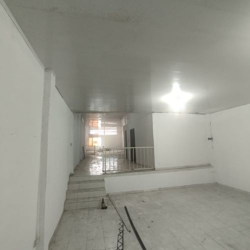 Local en arriendo en Belalcazar, Cali, 180 m² · foto 2 de 7