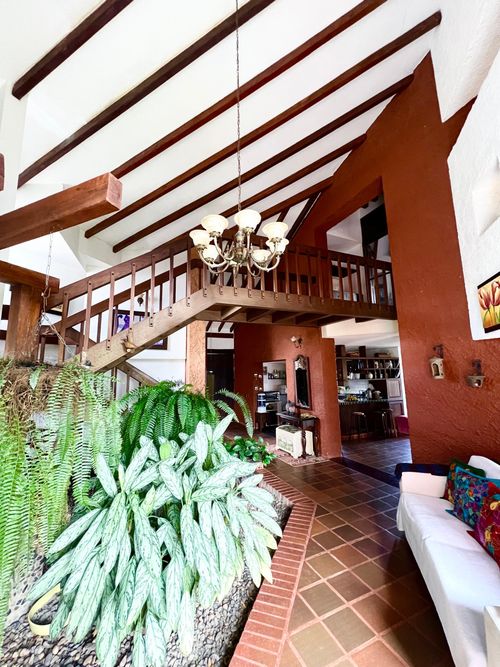 Casa de 4 alcobas en venta en El Carmen, Cali, 290 m² · foto 5 de 18