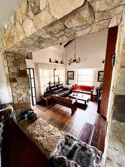 Casa de 4 alcobas en venta en El Carmen, Cali, 290 m² · foto 7 de 18