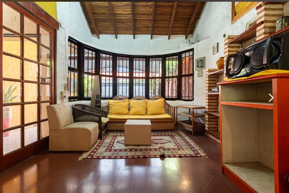Residencia en Venta - Barrio San Jorge - Zona Colegio Goethe — foto 2