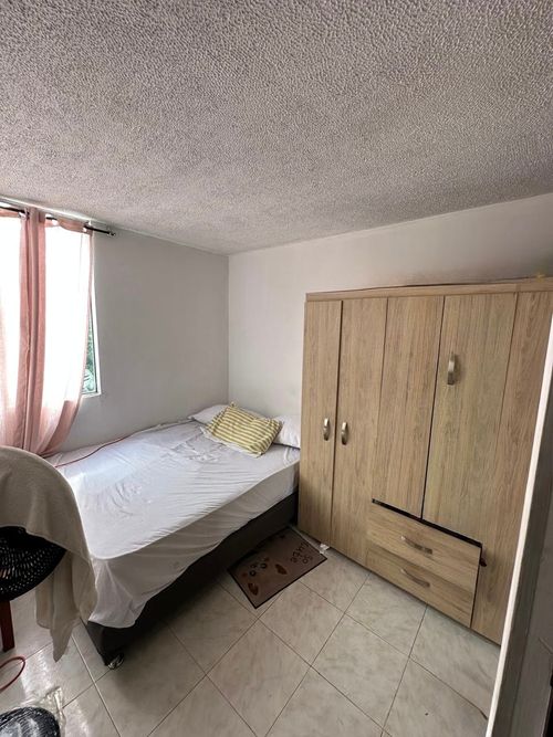 Apartamento en venta en Paseo De Los Almendros, Cali · foto 4 de 13
