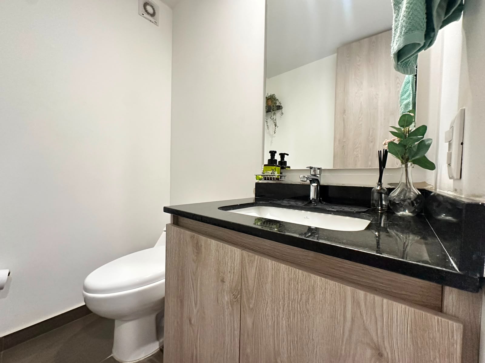 Apartamento en venta en Cedritos, Bogotá · foto 6 de 11