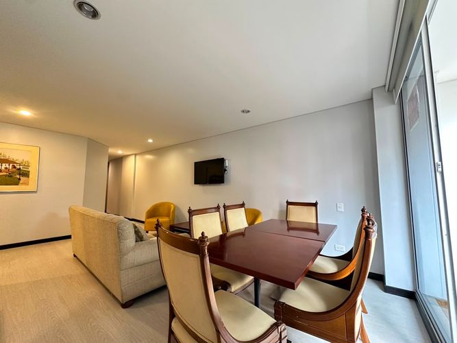 Apartamento en venta en Cedritos, Bogotá · foto 2 de 14